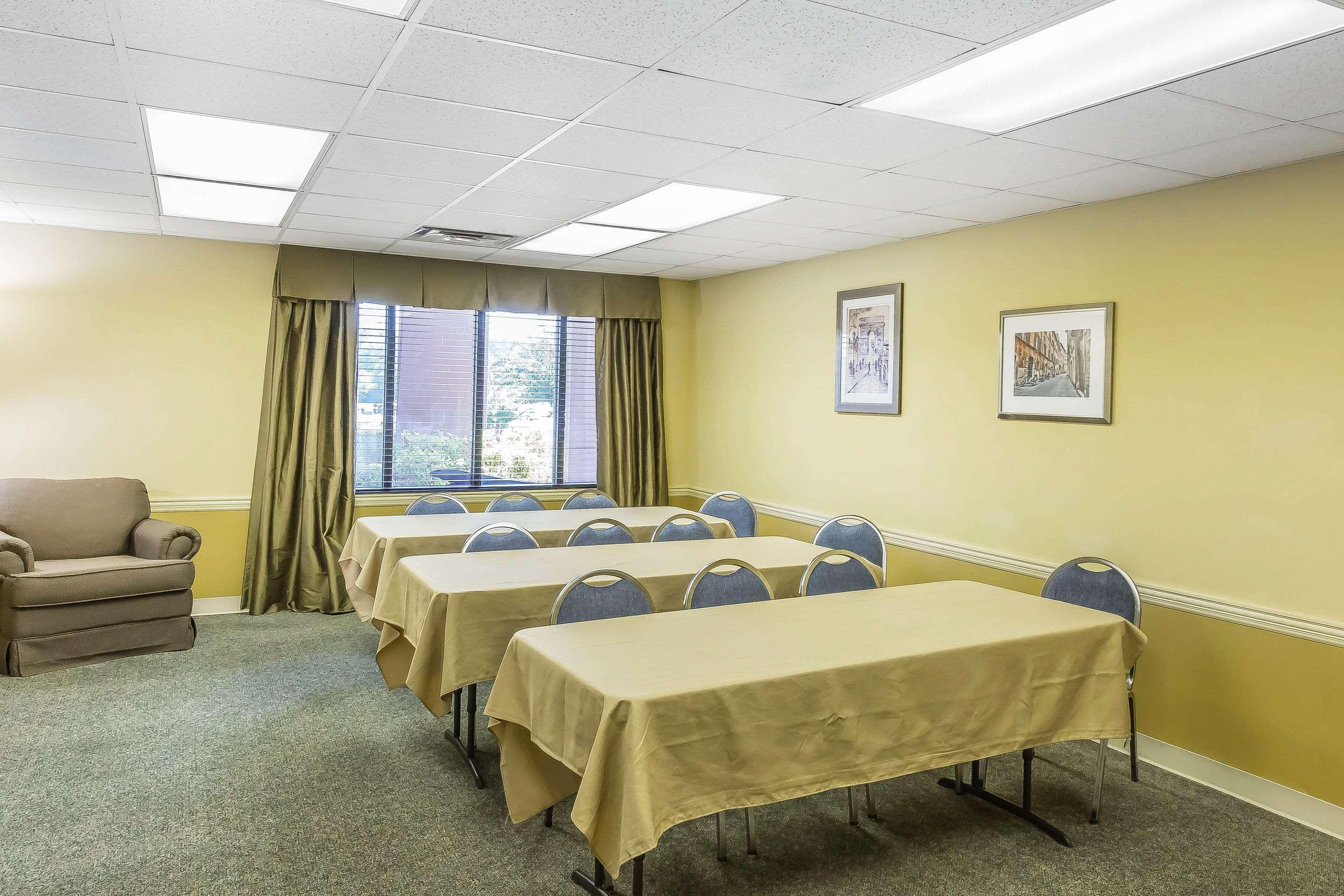 Quality Inn Calera Extérieur photo