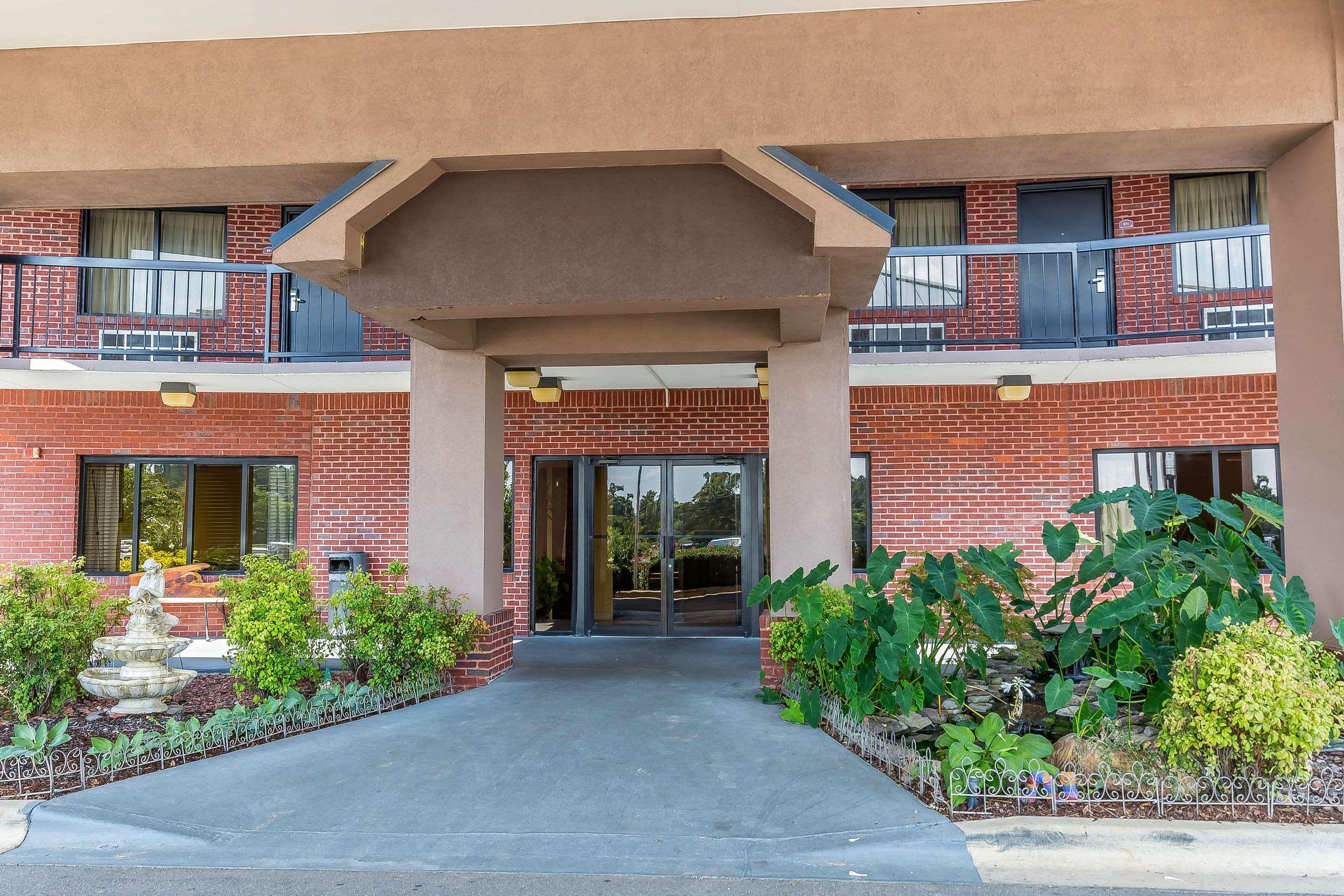 Quality Inn Calera Extérieur photo