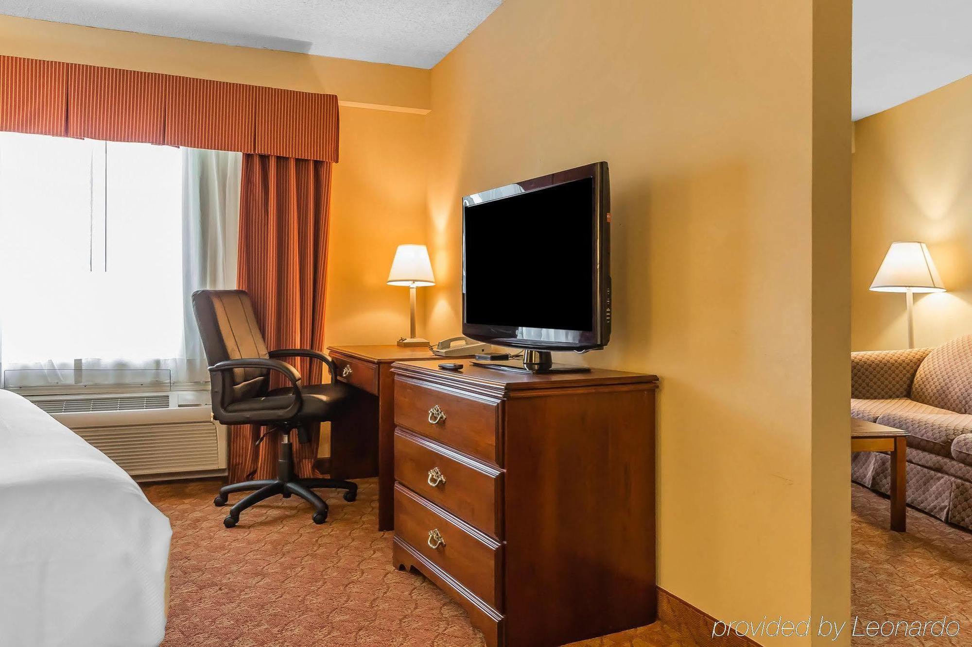Quality Inn Calera Extérieur photo